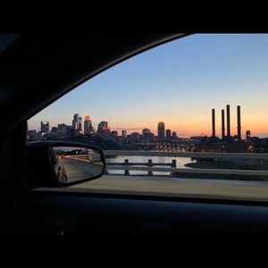 Meet your Posher, Efren